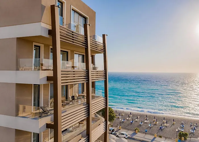 Bellevue On The Beach Suites