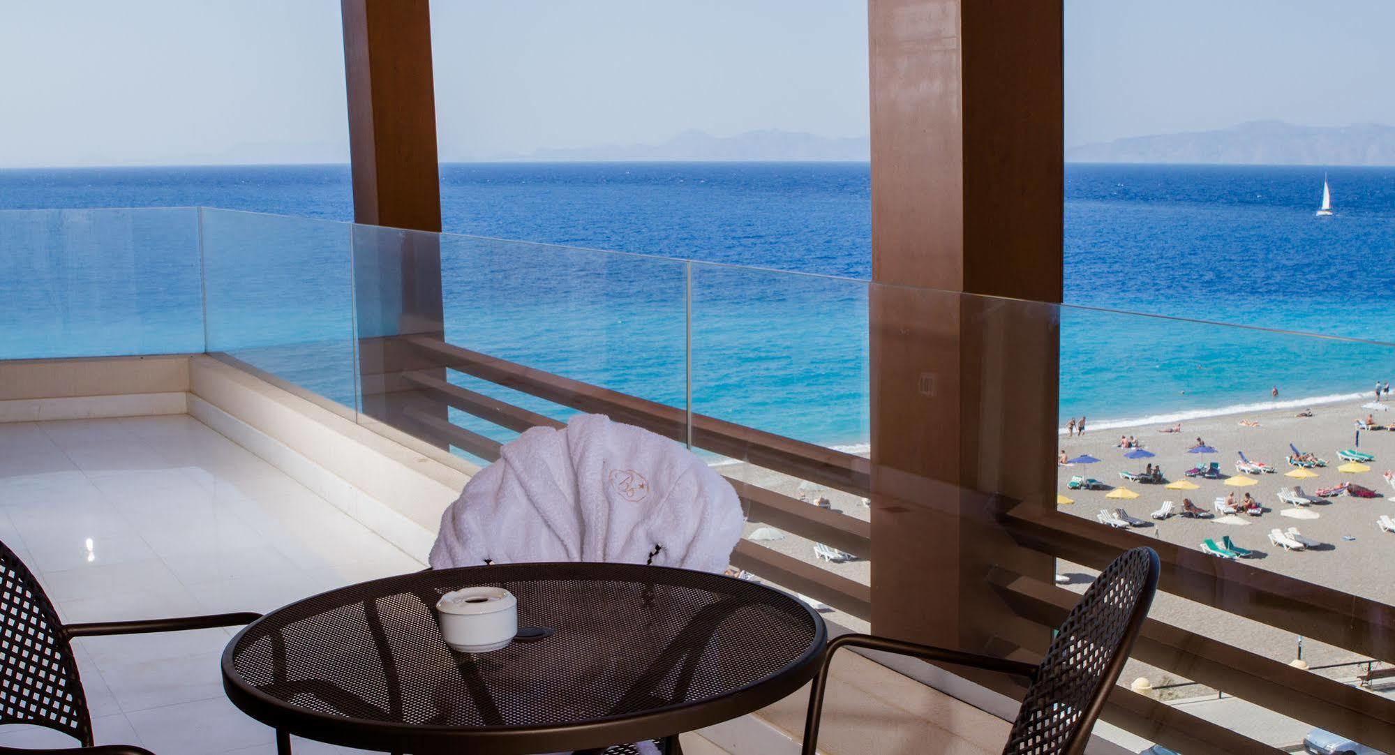 Hotel Bellevue On The 5*
